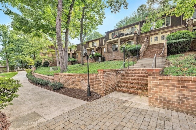 Building Photo - 3406 Kim Ct