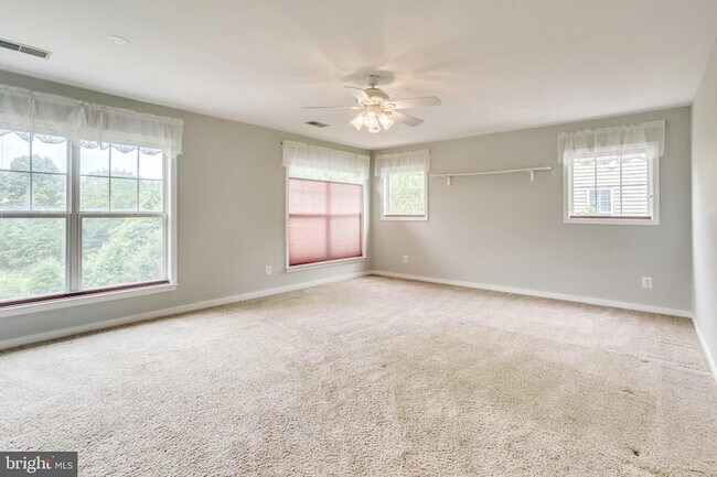 Building Photo - 26161 Rachel Hill Dr