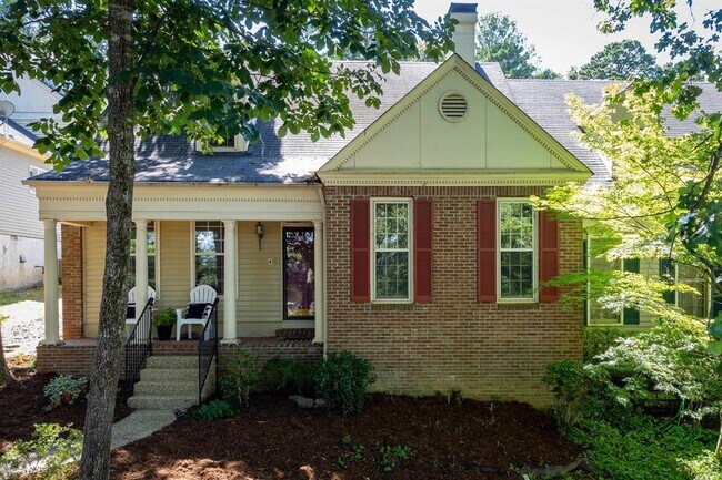 Primary Photo - 42 Windsor Ct