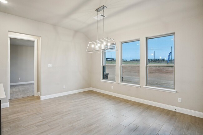 Building Photo - 1176 Paradise Pkwy
