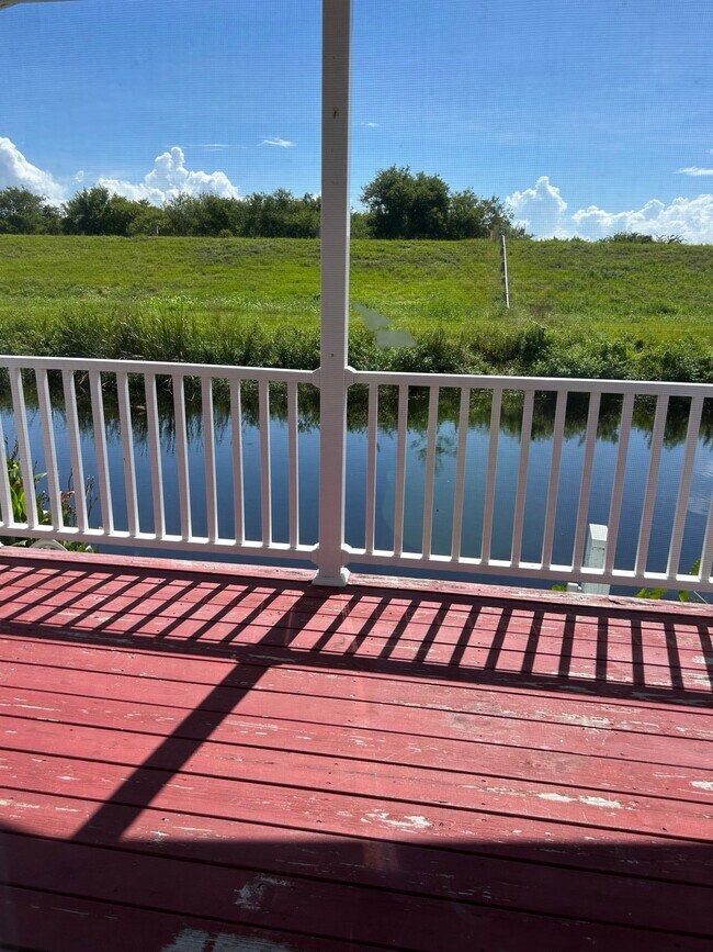 Building Photo - 9750 FL-78