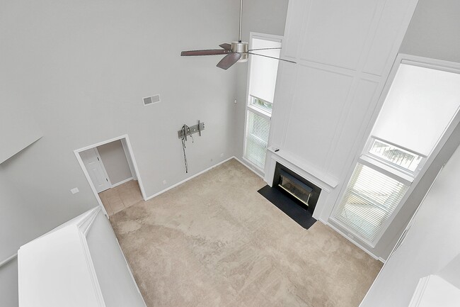 Building Photo - 5916 Downfield Wood Dr