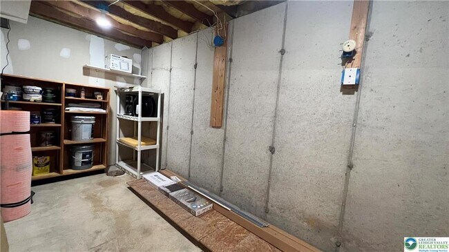 Building Photo - 520 Wild Mint Ln