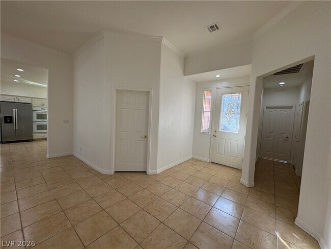 Building Photo - 128 Torchwood Ln