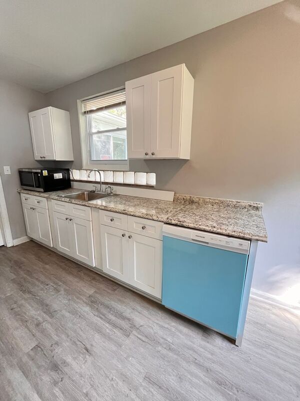 Building Photo - 18455 Wormer Ave