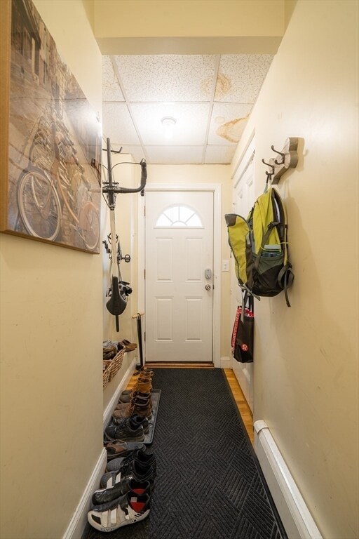 Building Photo - 328 Beacon St