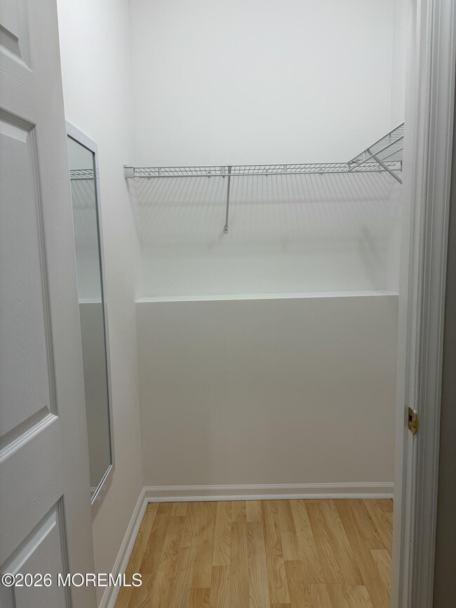 Building Photo - 610 Sophee Ln