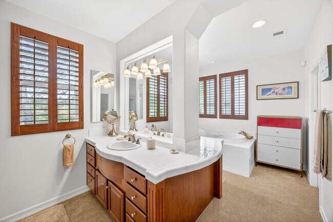 Building Photo - Elegant Summer Rental in Carmel Valley | Fully Furnished