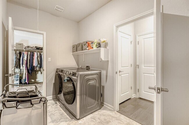 Building Photo - 12601 Purple Prairie Ln