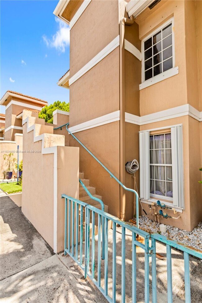 Building Photo - 6445 SW 130th Pl