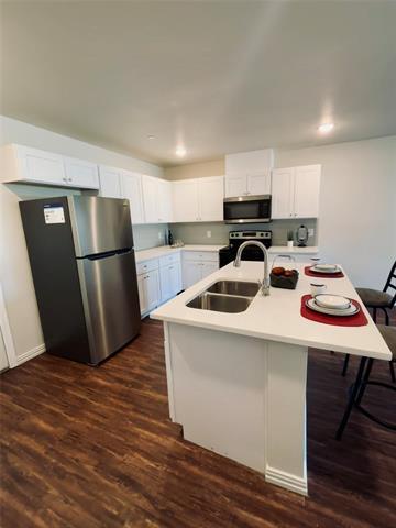 Building Photo - 6215 Roby Dr