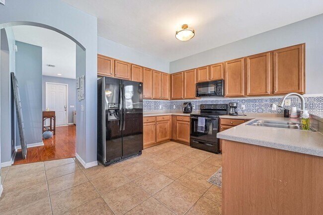 Building Photo - SHORT TERM (6.1 - 11.30) Gorgeous home in ...