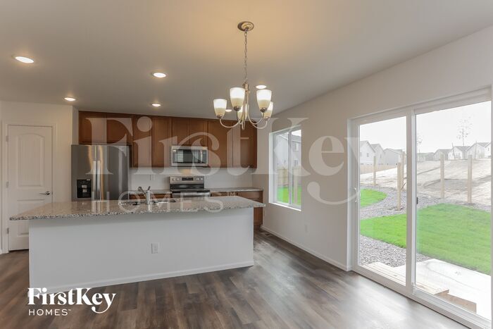 Building Photo - 10249 Luneth Dr