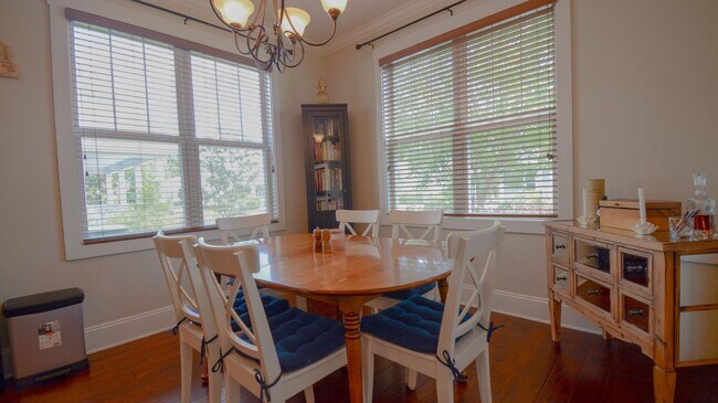 Building Photo - Cozy 3 Bedroom, 2 Bath, Fenced in Backyard in the Neighborhoods of Holly Ridge