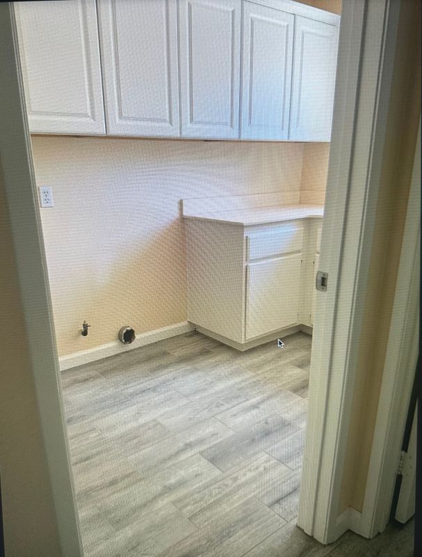 Building Photo - 15151 Coral Ct