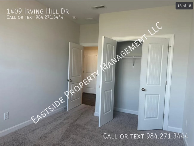 Building Photo - 1409 Irving Hl Dr