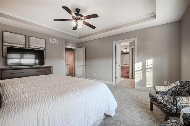 Building Photo - 5029 Woodstock Ct