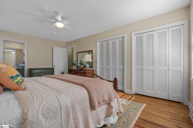 Building Photo - 5 Coleman Park Cir