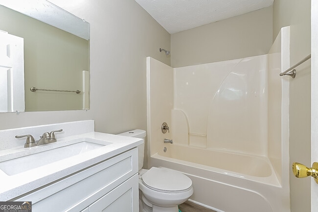 Building Photo - 117 Meadow Creek Ct
