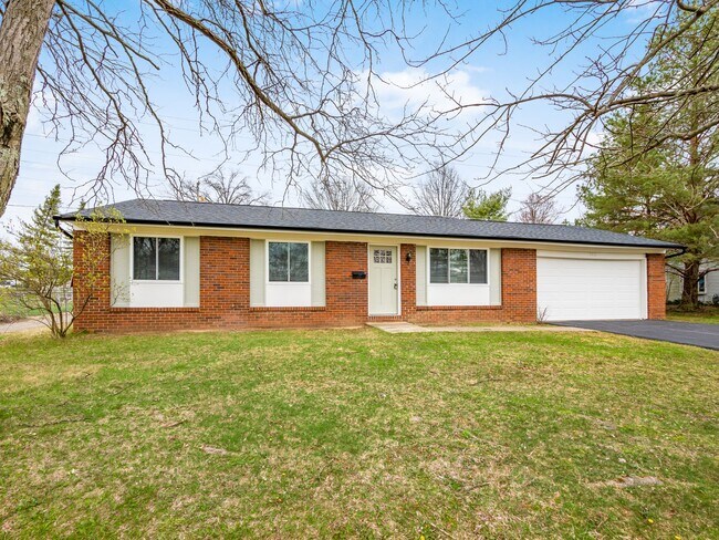 Primary Photo - 740 Kienle Ave