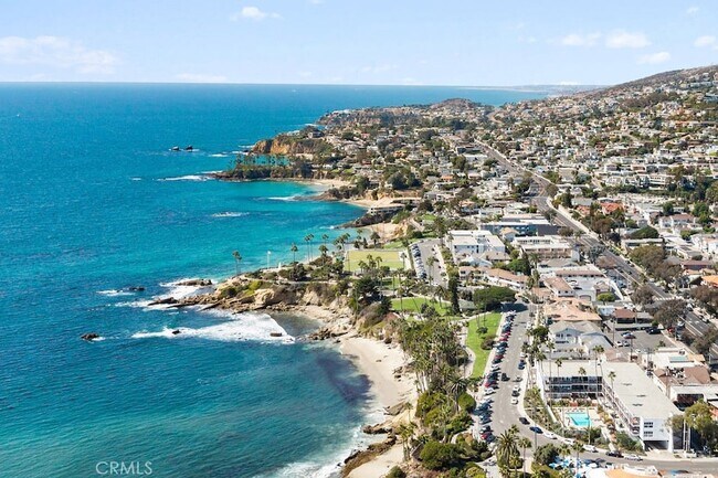 Building Photo - 376 Cliff Dr