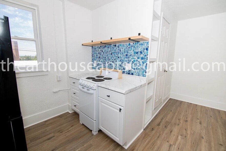 Building Photo - 2535 Adams Ave