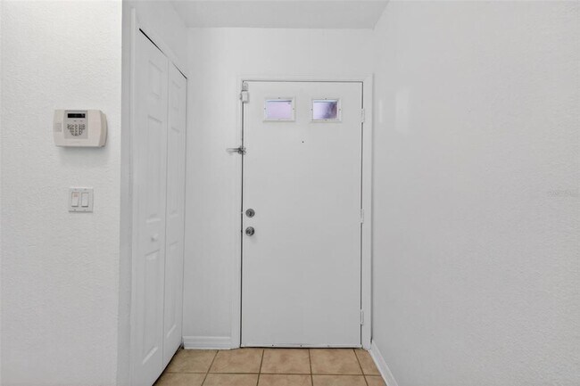 Building Photo - 625 Trinidad Ct