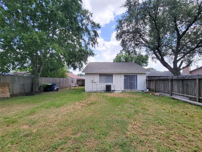 Building Photo - 17706 Glenhagen Ct