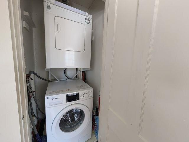 Building Photo - 3 Union St