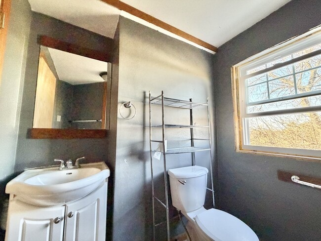 Building Photo - 9188 Old Hwy P