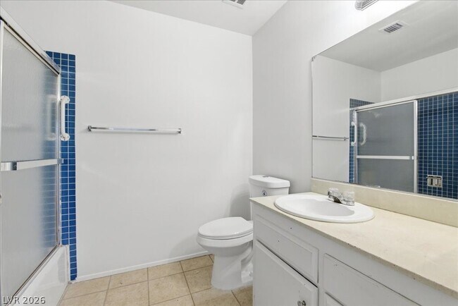 Building Photo - 210 Greenbriar Townhouse Way