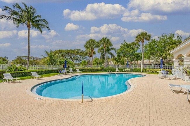 Building Photo - 5052 Palmbrooke Cir