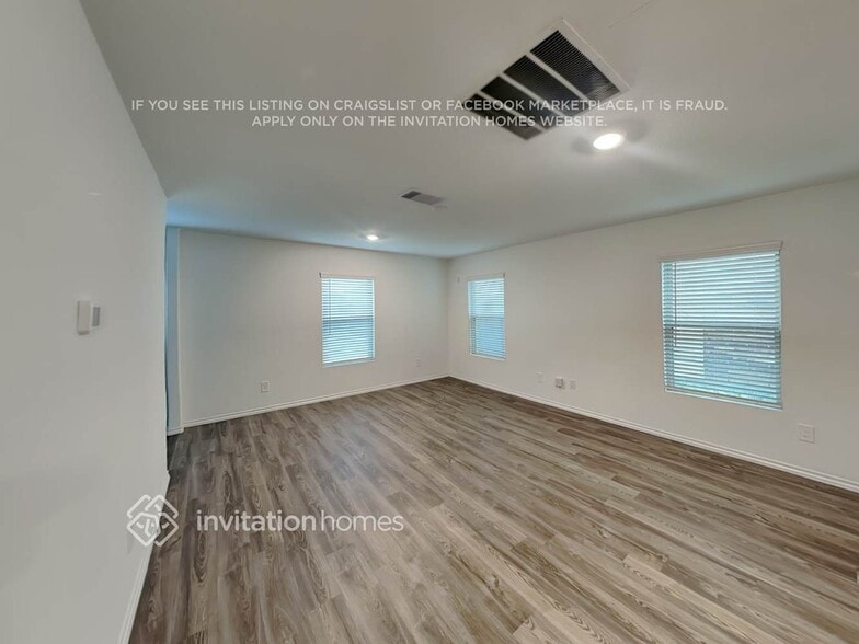 Building Photo - 24106 Mustang Run Dr