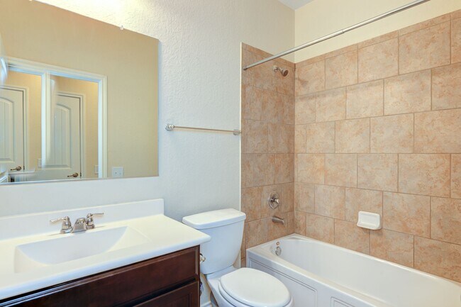 Building Photo - New one story rental home in NE San Antonio available for asap move in.