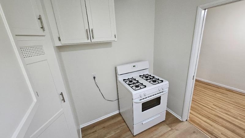 Building Photo - 4221 Los Feliz Blvd