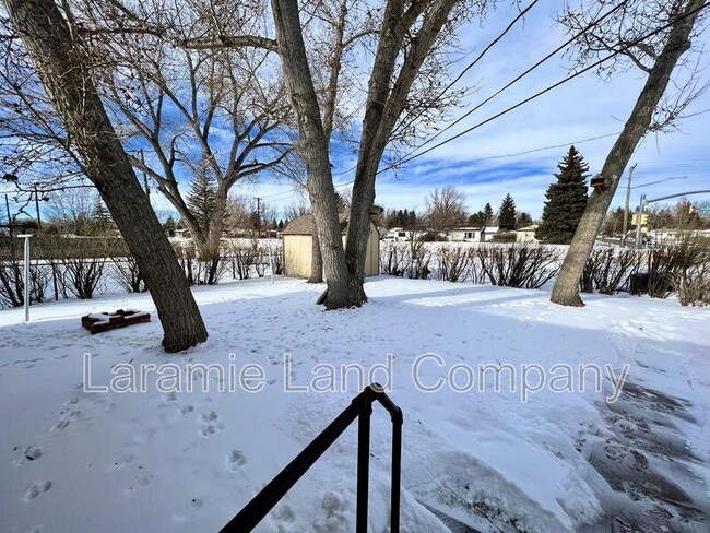 Building Photo - 1425 Fetterman Dr