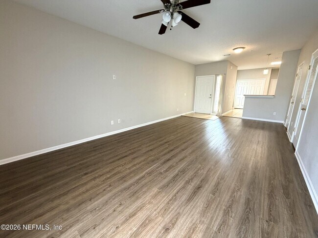 Building Photo - 295 Leese Dr