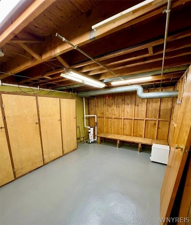 Building Photo - 53 Winkler Dr