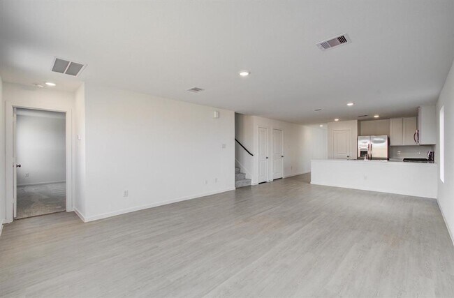Building Photo - 428 Texas Pecan Dr