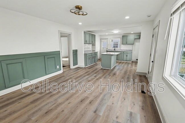 Building Photo - 1507 Monticello Rd