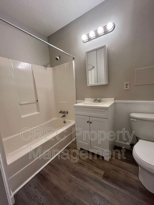 Building Photo - 3 Franklin St