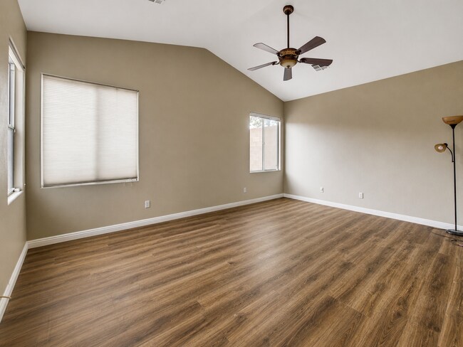 Building Photo - Anthem Gem with 3-Car Garage & Spacious Backyard