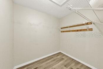 Building Photo - 5340 Old Oak Tree Dr