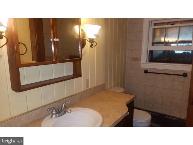 Building Photo - 1371 Old Airport Rd