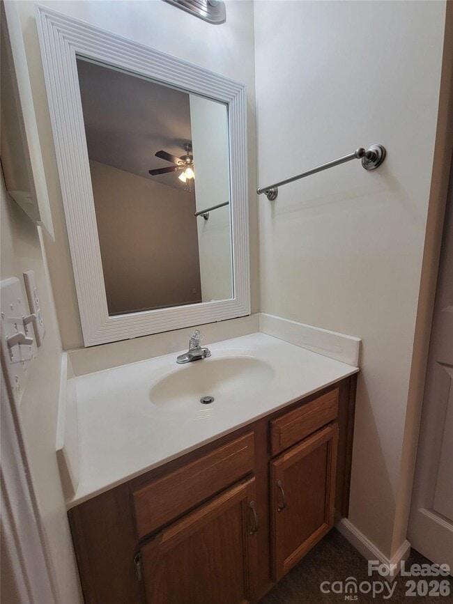 Building Photo - 3811 Mosscroft Ln