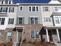 Building Photo - Excellent Location!!!Townhome