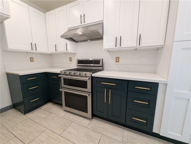 Building Photo - 14078 Lemoli Way