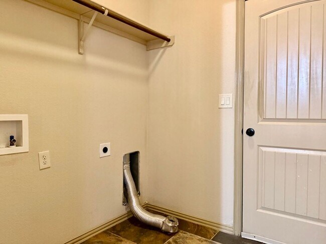 Building Photo - 1409 San Miguel Ct