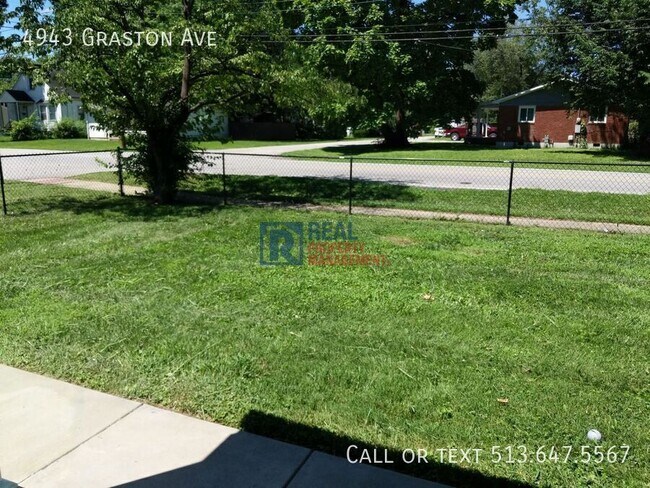 Building Photo - 4943 Graston Ave