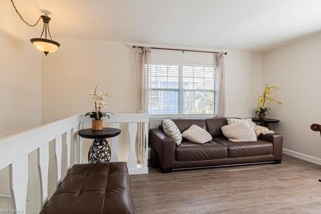 Building Photo - 1881 Danford St